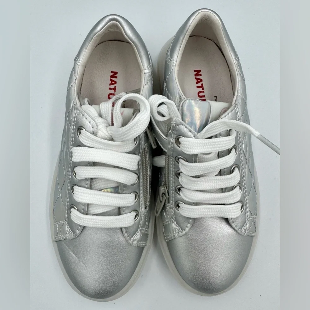 Naturino NWT Sz 11 “Nixom” Silver Quilted Sneakers With Side Zip